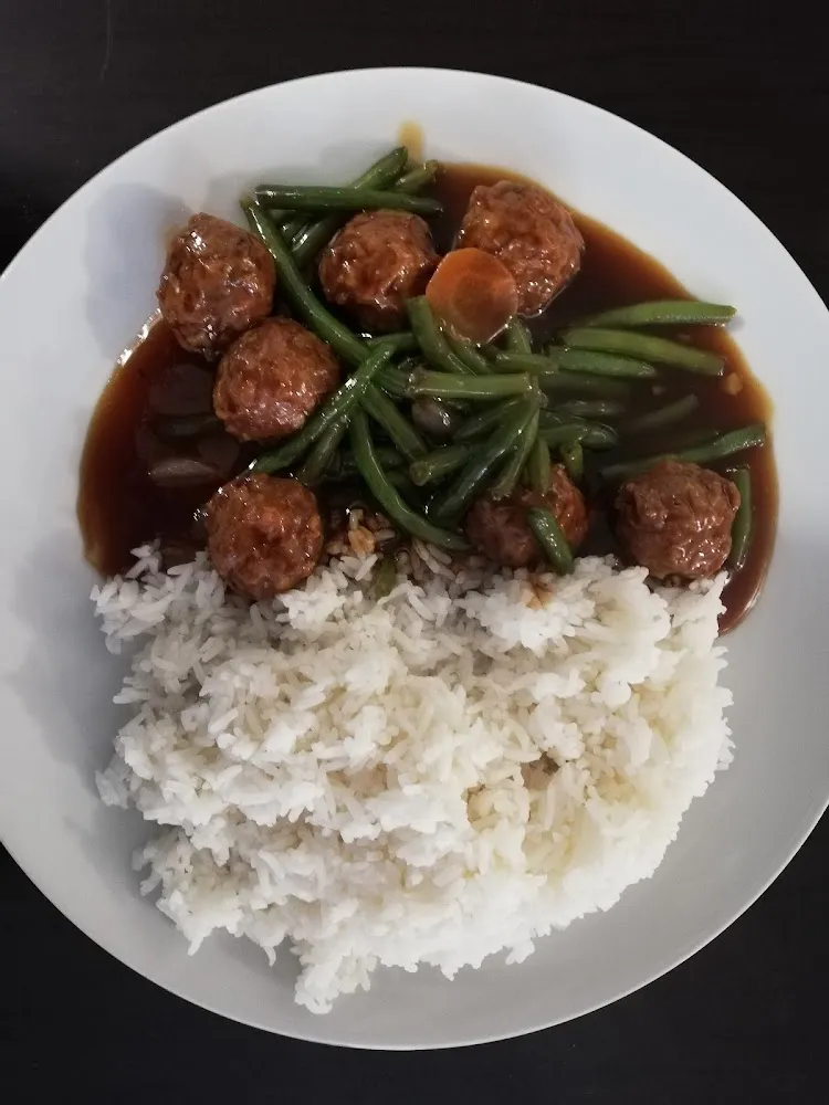 Boulette de Porc Saute Aux Legumes